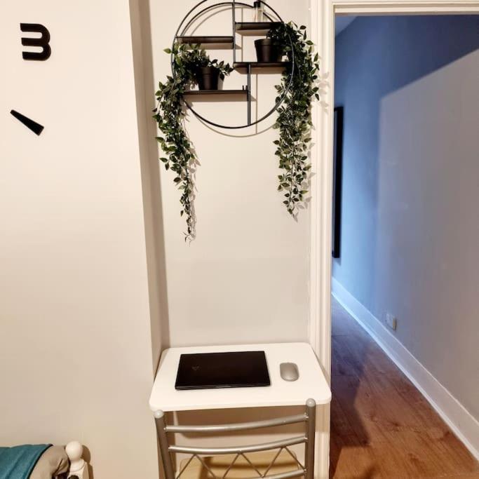Stylish Apartment, Self Check-In, Ideal 4 Contractors, 25Mins To Gatwick Airport Thornton Heath Ngoại thất bức ảnh